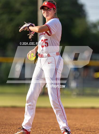 Thumbnail 1 in Katy vs. Kingwood (UIL Softball 6A Region 3 Final) photogallery.