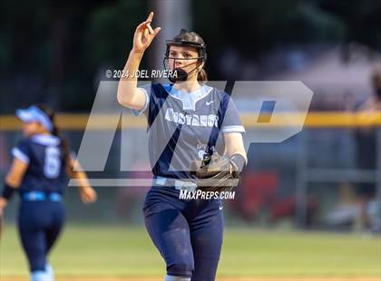Thumbnail 3 in Katy vs. Kingwood (UIL Softball 6A Region 3 Final) photogallery.