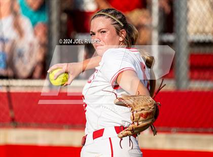 Thumbnail 1 in Katy vs. Kingwood (UIL Softball 6A Region 3 Final) photogallery.