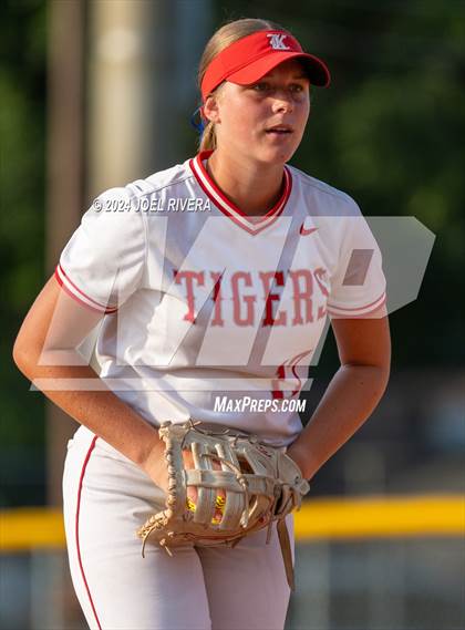 Thumbnail 2 in Katy vs. Kingwood (UIL Softball 6A Region 3 Final) photogallery.