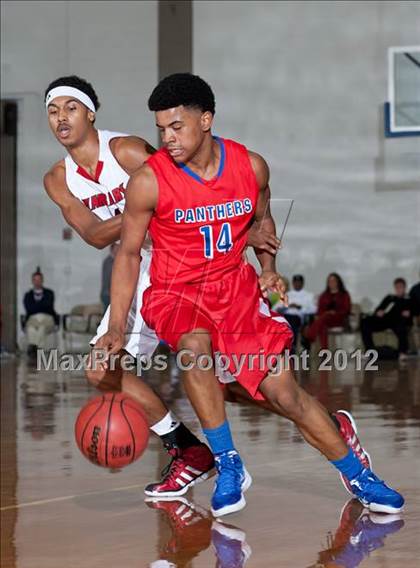 Thumbnail 3 in Duncanville @ Martin (Whataburger Tournament) photogallery.