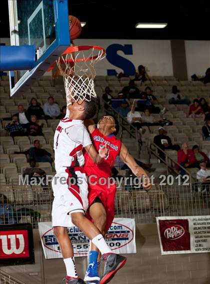 Thumbnail 2 in Duncanville @ Martin (Whataburger Tournament) photogallery.