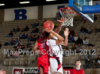 Thumbnail 1 in Duncanville @ Martin (Whataburger Tournament) photogallery.