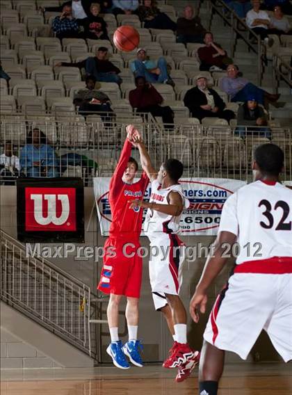 Thumbnail 1 in Duncanville @ Martin (Whataburger Tournament) photogallery.