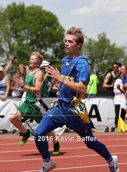 Thumbnail 2 in CHSAA Track and Field Championships photogallery.