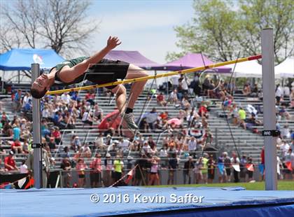 Thumbnail 2 in CHSAA Track and Field Championships photogallery.