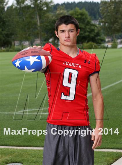 Thumbnail 3 in Juanita (USA Football/MaxPreps Media Day Event) photogallery.