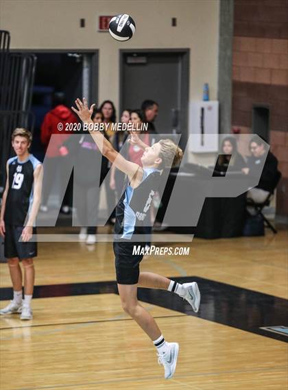 Thumbnail 3 in Venice High @ Clovis North photogallery.