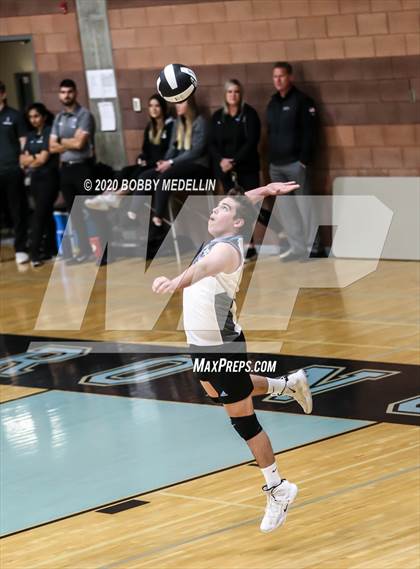 Thumbnail 1 in Venice High @ Clovis North photogallery.