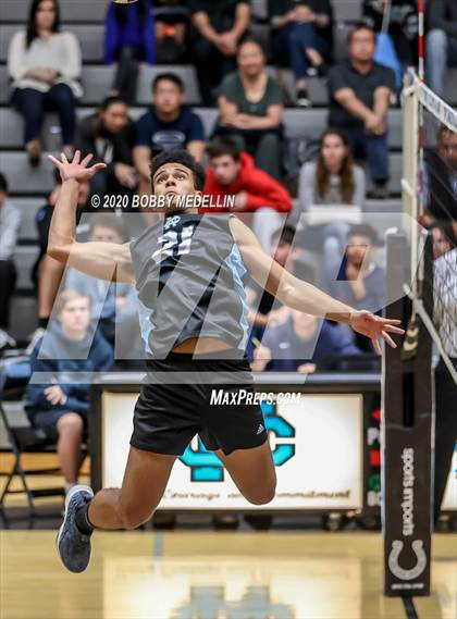 Thumbnail 3 in Venice High @ Clovis North photogallery.