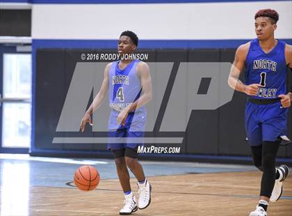 Thumbnail 2 in North Crowley vs. Pearland (McDonald's Texas Invitational)  photogallery.