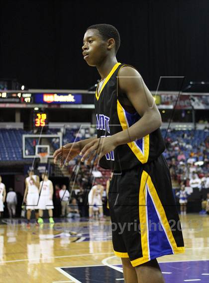 Thumbnail 3 in Grant vs Antelope (CIF SJS D2 Final) photogallery.