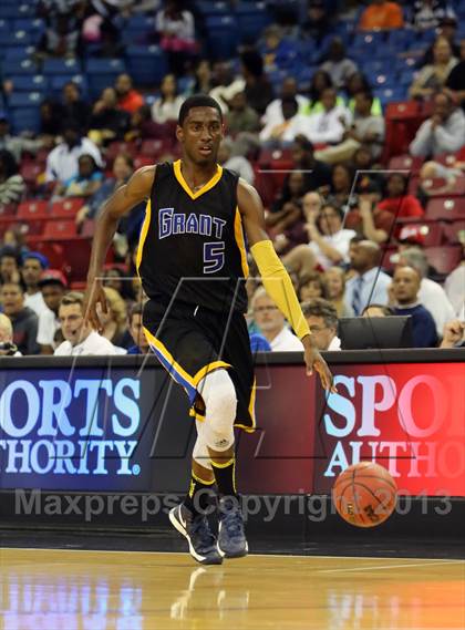 Thumbnail 1 in Grant vs Antelope (CIF SJS D2 Final) photogallery.