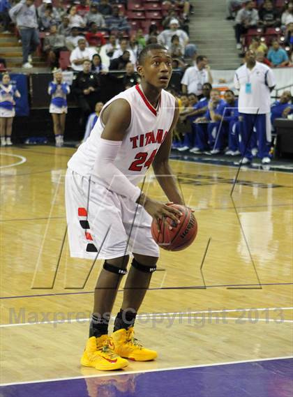 Thumbnail 1 in Grant vs Antelope (CIF SJS D2 Final) photogallery.
