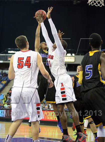Thumbnail 2 in Grant vs Antelope (CIF SJS D2 Final) photogallery.