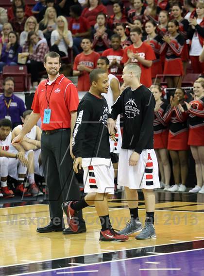 Thumbnail 2 in Grant vs Antelope (CIF SJS D2 Final) photogallery.