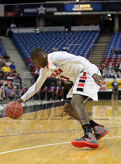 Thumbnail 2 in Grant vs Antelope (CIF SJS D2 Final) photogallery.