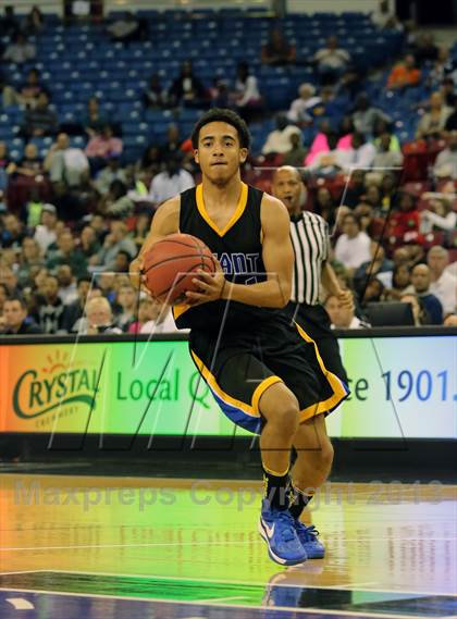 Thumbnail 1 in Grant vs Antelope (CIF SJS D2 Final) photogallery.