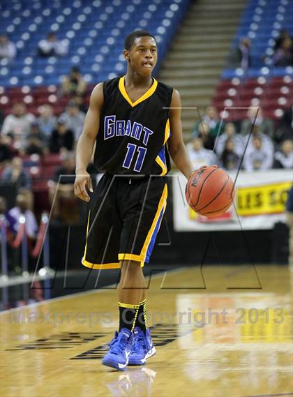 Thumbnail 1 in Grant vs Antelope (CIF SJS D2 Final) photogallery.