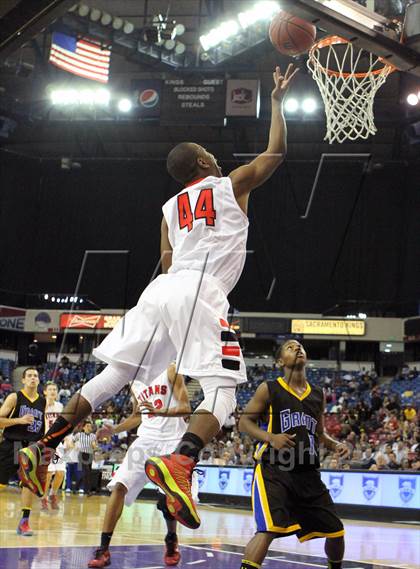 Thumbnail 2 in Grant vs Antelope (CIF SJS D2 Final) photogallery.