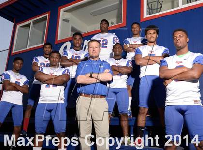 Thumbnail 1 in Serra (2014 Preseason Top 25 Photo Shoot) photogallery.