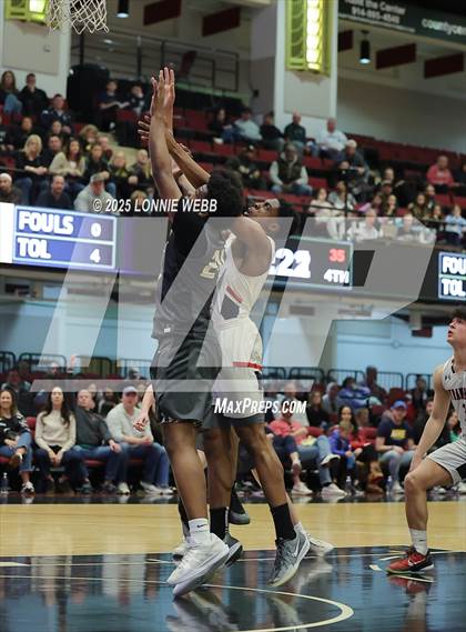 Thumbnail 3 in Byram Hills vs. Nanuet (NYSPHSAA Section 1 Class A Semifinal photogallery.
