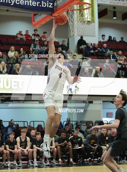 Thumbnail 3 in Byram Hills vs. Nanuet (NYSPHSAA Section 1 Class A Semifinal photogallery.