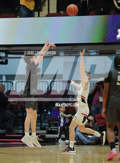Thumbnail 3 in Byram Hills vs. Nanuet (NYSPHSAA Section 1 Class A Semifinal photogallery.