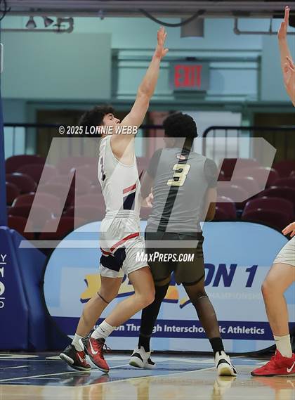 Thumbnail 2 in Byram Hills vs. Nanuet (NYSPHSAA Section 1 Class A Semifinal photogallery.