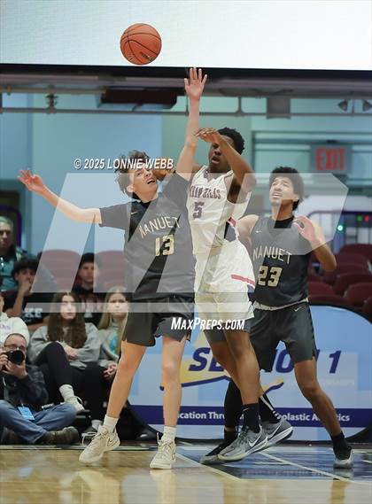 Thumbnail 1 in Byram Hills vs. Nanuet (NYSPHSAA Section 1 Class A Semifinal photogallery.