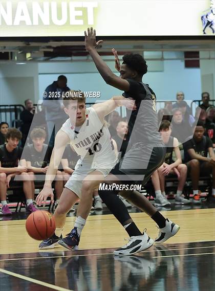Thumbnail 3 in Byram Hills vs. Nanuet (NYSPHSAA Section 1 Class A Semifinal photogallery.