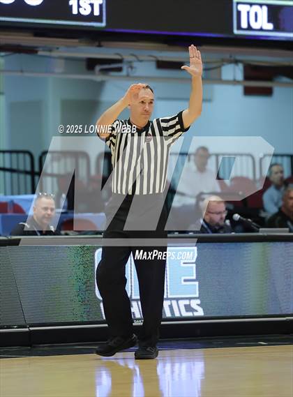 Thumbnail 1 in Byram Hills vs. Nanuet (NYSPHSAA Section 1 Class A Semifinal photogallery.