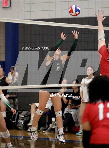 Thumbnail 3 in Tanque Verde vs. Sahuaro (Lancer Invitational) photogallery.