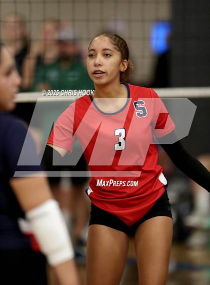 Thumbnail 2 in Tanque Verde vs. Sahuaro (Lancer Invitational) photogallery.
