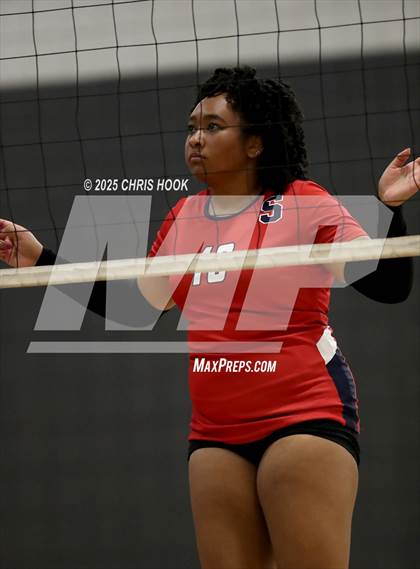 Thumbnail 3 in Tanque Verde vs. Sahuaro (Lancer Invitational) photogallery.