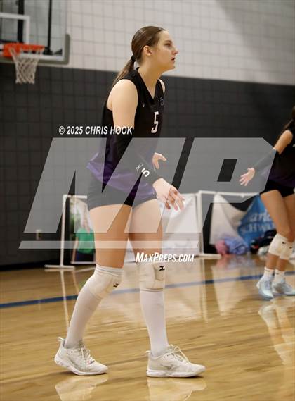 Thumbnail 3 in Tanque Verde vs. Sahuaro (Lancer Invitational) photogallery.