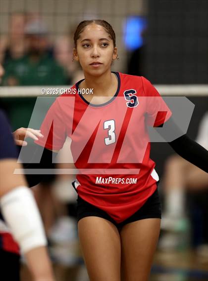 Thumbnail 3 in Tanque Verde vs. Sahuaro (Lancer Invitational) photogallery.