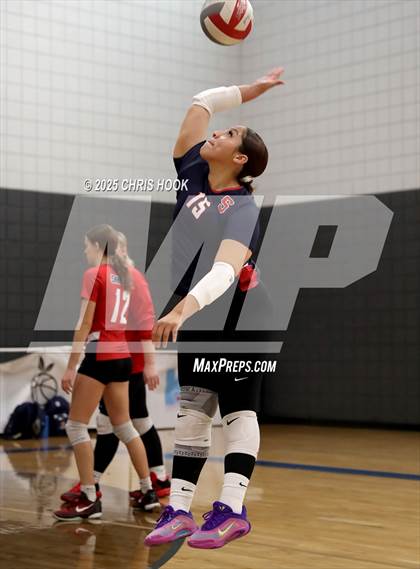 Thumbnail 1 in Tanque Verde vs. Sahuaro (Lancer Invitational) photogallery.
