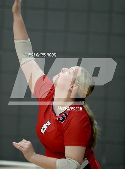 Thumbnail 3 in Tanque Verde vs. Sahuaro (Lancer Invitational) photogallery.