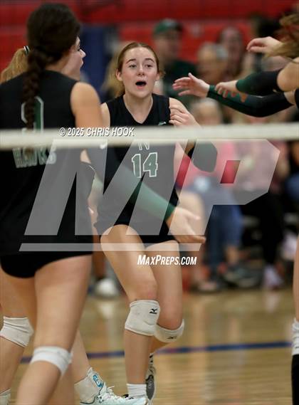 Thumbnail 3 in Tanque Verde vs. Sahuaro (Lancer Invitational) photogallery.