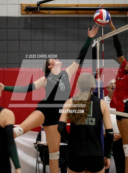 Thumbnail 1 in Tanque Verde vs. Sahuaro (Lancer Invitational) photogallery.