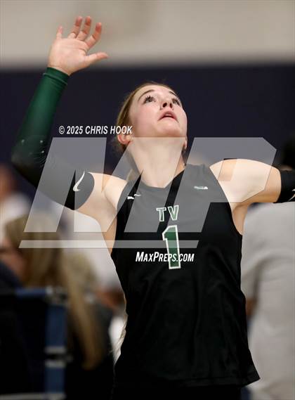 Thumbnail 1 in Tanque Verde vs. Sahuaro (Lancer Invitational) photogallery.