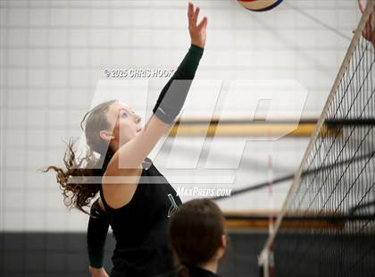 Thumbnail 2 in Tanque Verde vs. Sahuaro (Lancer Invitational) photogallery.