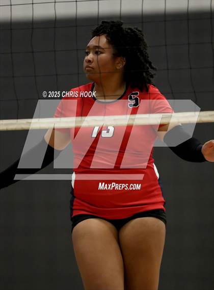 Thumbnail 2 in Tanque Verde vs. Sahuaro (Lancer Invitational) photogallery.