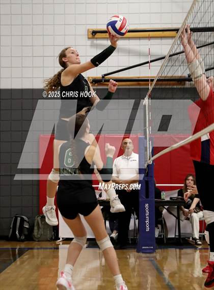 Thumbnail 1 in Tanque Verde vs. Sahuaro (Lancer Invitational) photogallery.
