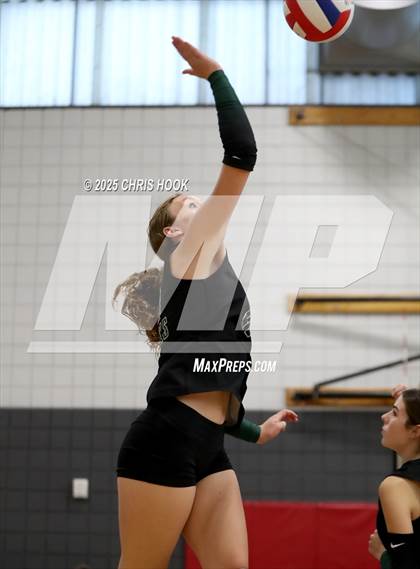 Thumbnail 1 in Tanque Verde vs. Sahuaro (Lancer Invitational) photogallery.
