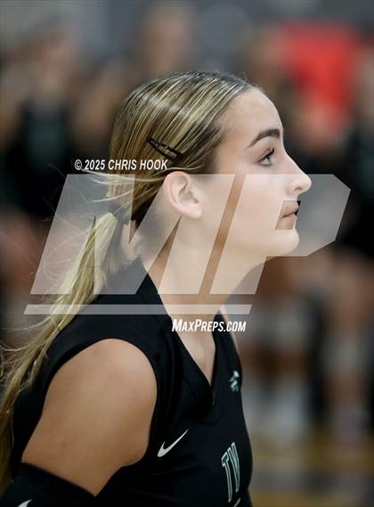 Thumbnail 3 in Tanque Verde vs. Sahuaro (Lancer Invitational) photogallery.