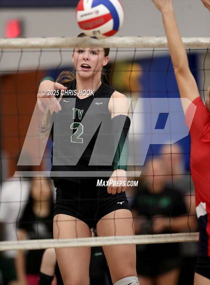 Thumbnail 3 in Tanque Verde vs. Sahuaro (Lancer Invitational) photogallery.
