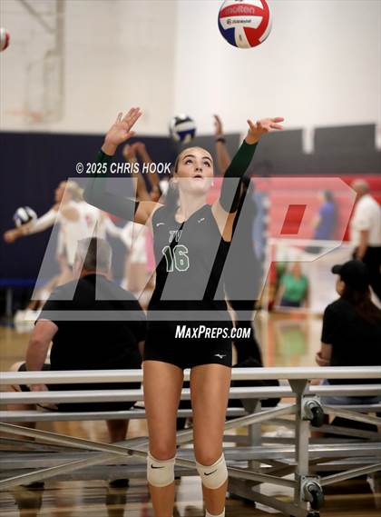 Thumbnail 3 in Tanque Verde vs. Sahuaro (Lancer Invitational) photogallery.