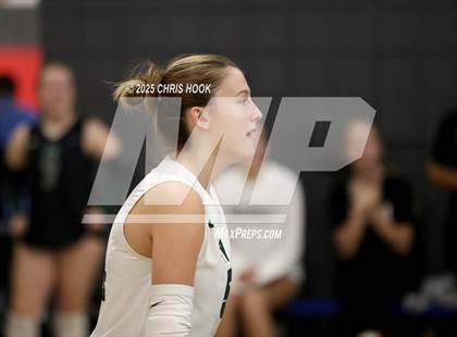Thumbnail 1 in Tanque Verde vs. Sahuaro (Lancer Invitational) photogallery.